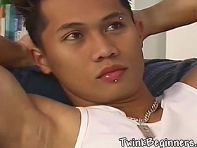 性感亚洲小受爱自慰 asian gay fun sex videos