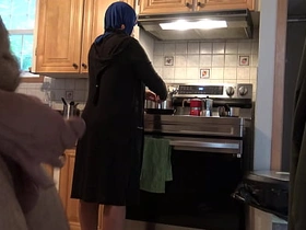 我操!!! 差点被巴基斯坦继母发现我亮出大鸡巴 asian this vid gay sex videos