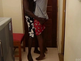 黑人嫩屌托尼和杰克无套交配 big cock asian gay sex videos