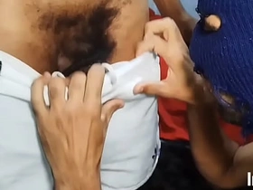 客户约了炮但临阵退缩，我让他全吞了还舔我脚。完整版在Xvideos高级区 hit asian gay sex videos