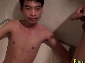 亚洲人颜射尿尿 asian gay moaning sex videos
