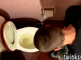 裸体健壮亚洲俊美同志男同电影《一室春光》 asian old age gay sex videos