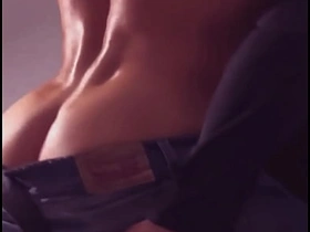 看我上司在酒吧喝几杯后回家前怎么操我——他老婆还在家 asian gay model sex videos