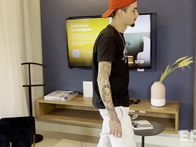 跟老婆吵架后跟兄弟喝酒结果搞成这样 asian hot china gay sex videos