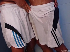 变态亚洲嫩屌Nick和Ray无套乱搞 xnxx asian gay sex videos