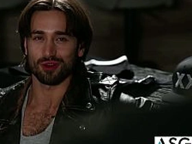 隔壁工作室 - 毛壮男模被纹身老板干趴 asian gay video call sex videos