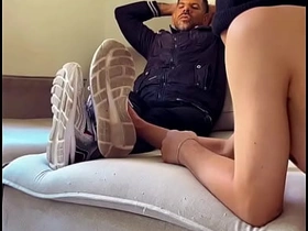 蒙面大屌被动男来我家干活结果屁眼挨了顿操 asian mascular gay sex videos