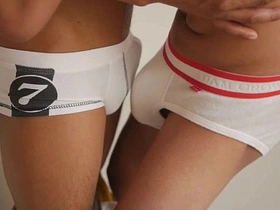 浴室激情性爱 asian gay sex videos on asiangaysite