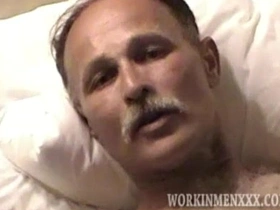 熟男史蒂夫撸管 asian gay hidden sex videos