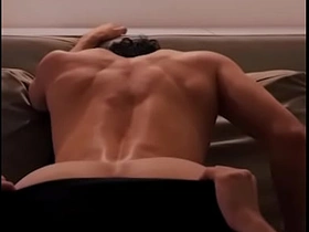 单身派对后，男友无套干我，最后射进我屁眼 gay sex videos of asian