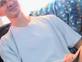 扎克兰德尔：伊桑霍克斯撸动并渴望榨干他大鸡巴的汁液 sex videos by asian gay sits