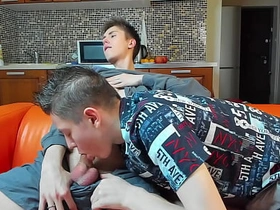 18岁嫩男黏稠精液喷射快感 asian china gay sex videos