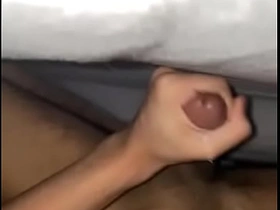 亚裔小骚货揉搓发情的鸡巴 latest gay sex videos asian