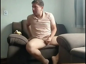 我独自在家听着放克音乐在客厅裸奔 asian gay sex videos caught