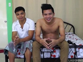 亚洲男孩Rolly被挠痒并射一脸 handsome gay sex videos asian