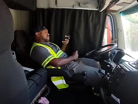 在路上自慰 asian gay sex videos in outdoor