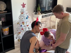 瘦猴0号狂操我屁眼 男友同时颜射我 homosexual gay sex videos asian