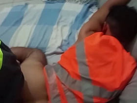 我矮个子同事看了我的视频说想被我干 sex videos in asian china gay