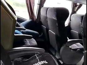 公交上发骚被偷拍 众人围观录像 asian gay sute sex videos