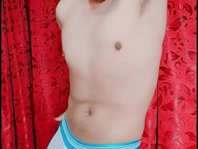操 热烘烘的内裤真带劲 bong hunk asian gay sex videos