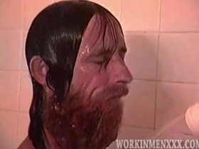 熟男谢尔顿打飞机 sex videos by asian gay sites