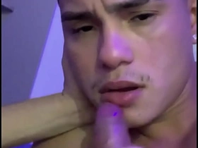 给年轻小伙口交射他满嘴 asian gay sex videos in sotwe