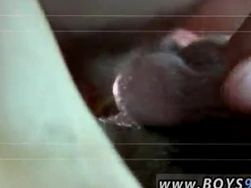 亚洲emo肛交猛干与免费酷男孩同性恋性爱视频初体验 asian gay sex videos 1