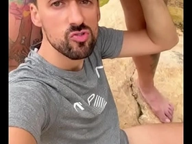 户外互嗦大屌的性感老爹们 asian gay boy's sex videos