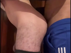 在老板儿子房间里偷偷操他 gay sex videos asian model