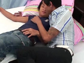 亚裔高尔夫与Poi撒尿无套 boys sex videos asian gay site