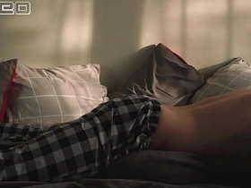 晨间日常。老爹闷骚哼唧渐成浪叫 胯部淫荡摩擦枕头 asian gay sex videos most viewed