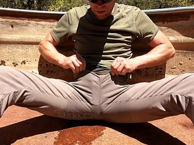 徒步裤子里尿湿8次 videos of black nude asian gay sex web series