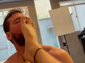 去朋友家串门 结果搞成这样 / 完整版XVIDEOSRED或SHEER / 订阅频道 asian gay underwear sex videos