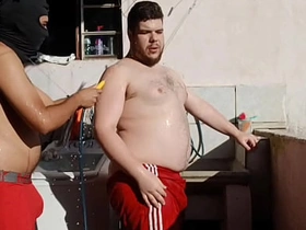 马洛卡在屋顶上干小胖子 - 第一部分 RED和SHEER完整版 asian gay sex nude videos