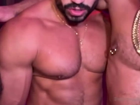 肥佬群P狂欢 man gay sex in asian videos